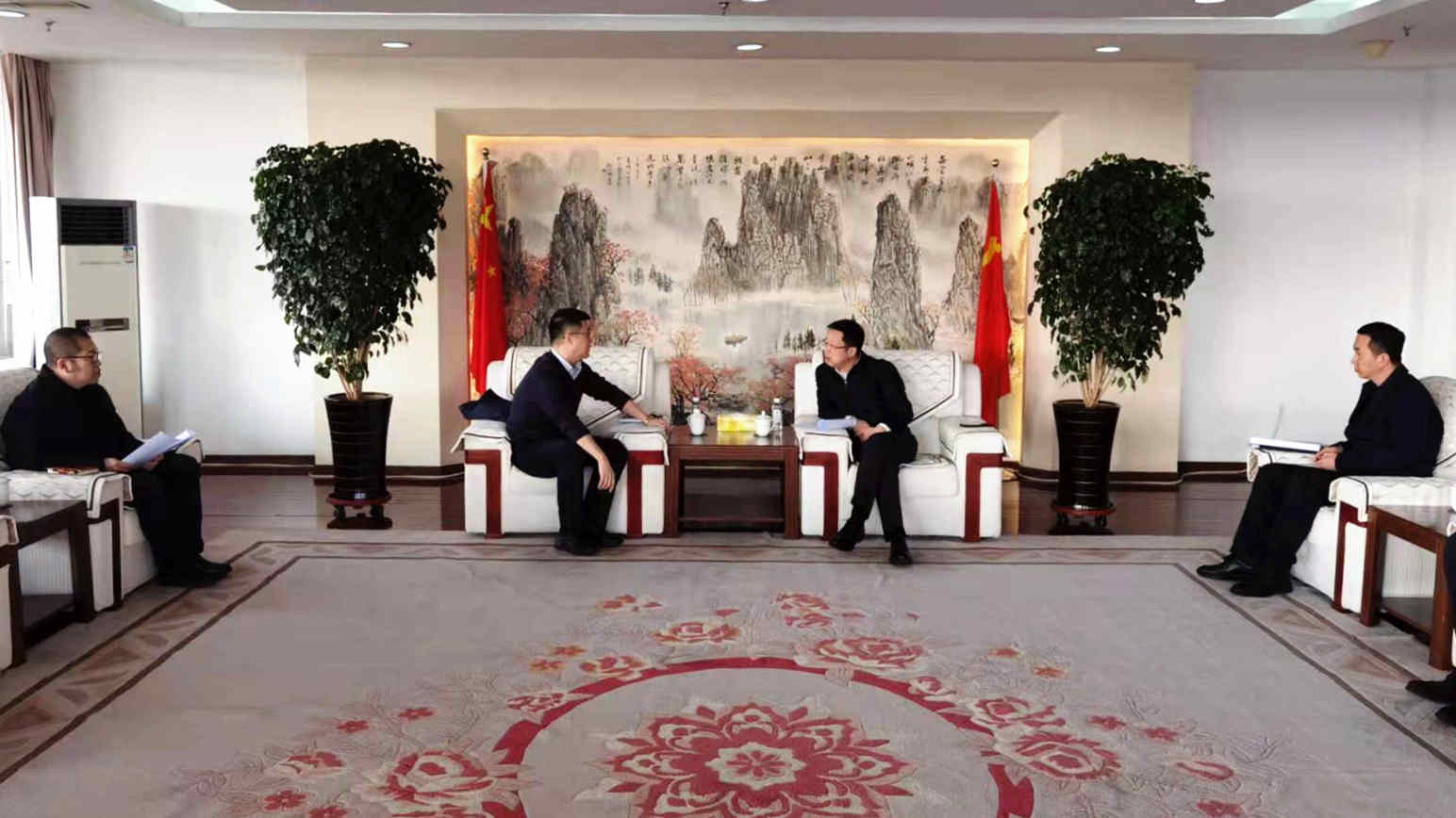 沈陽航空產(chǎn)業(yè)集團(tuán)與沈北新區(qū)區(qū)委開展合作交流